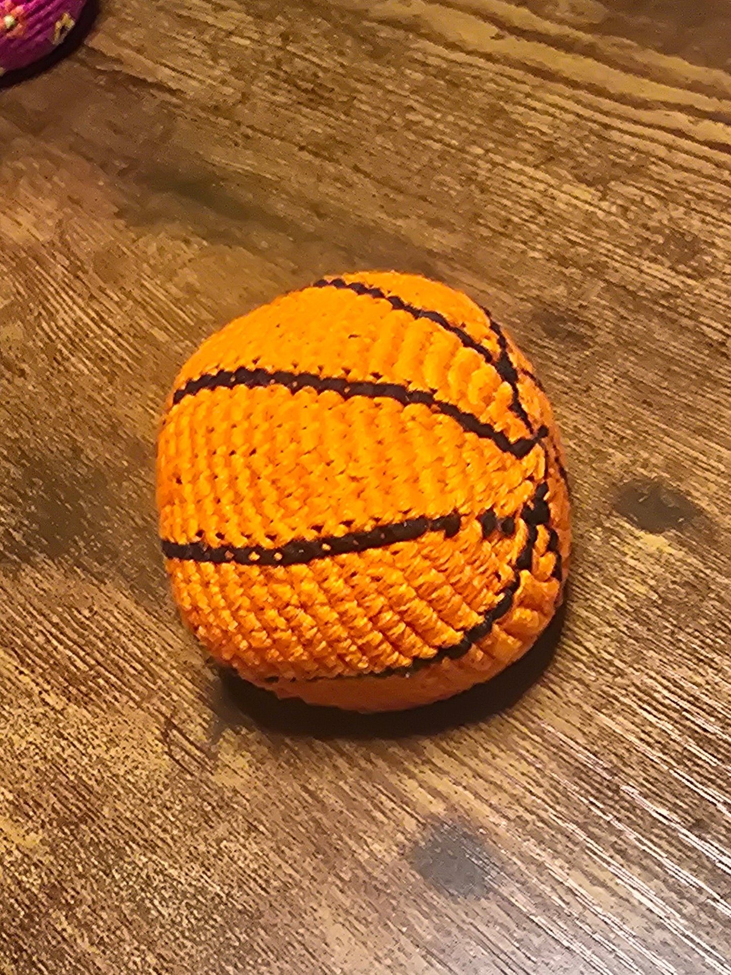 Basketball footbag hackysack